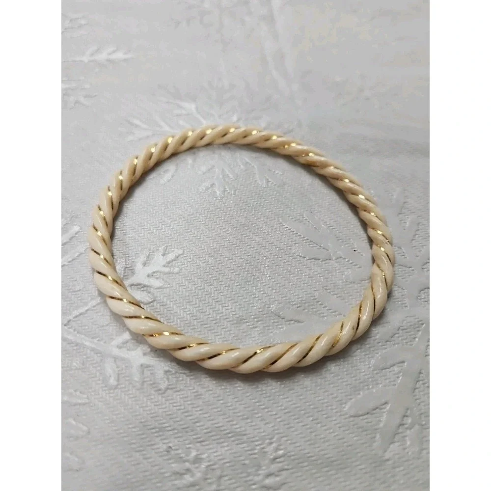Antique Estate 14KT Yellow Gold Inlay‎ Cream Corrugated Twist Bangle Bracelet